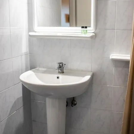 Hotell Angelo Cafe 2*