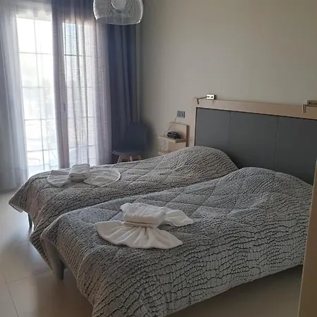 Angelo Cafe Ξενοδοχείο 2*