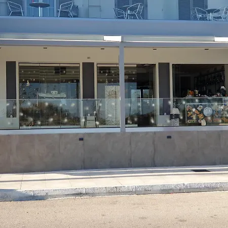 Angelo Cafe Τολό