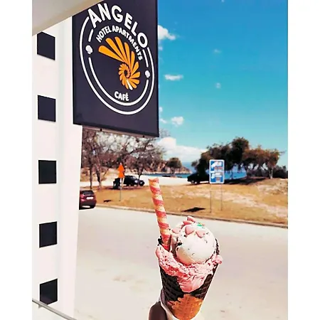Hotel Angelo Cafe 2*
