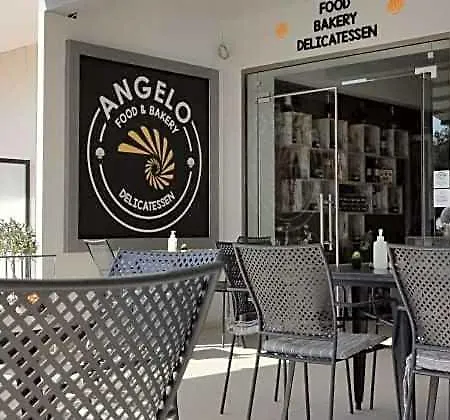 Hotel Angelo Cafe 2*