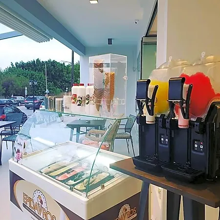 Hotel Angelo Cafe 2*
