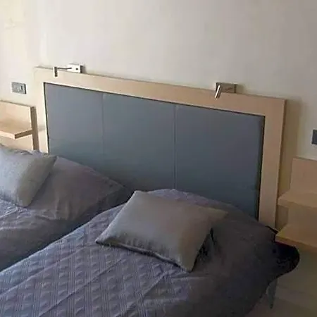 Hotel Angelo Cafe 2*