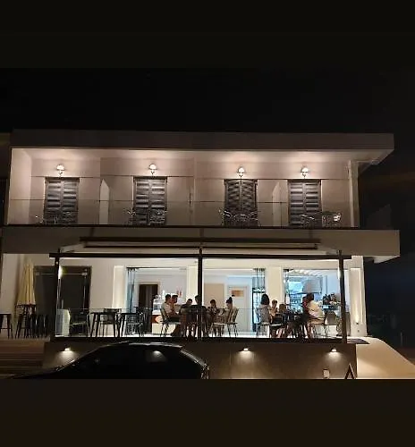 Szálloda Angelo Cafe Toló