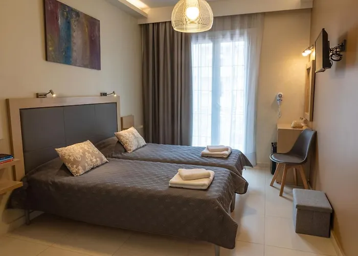 Angelo Cafe 2* Toló