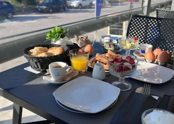 Angelo Cafe Szálloda 2*